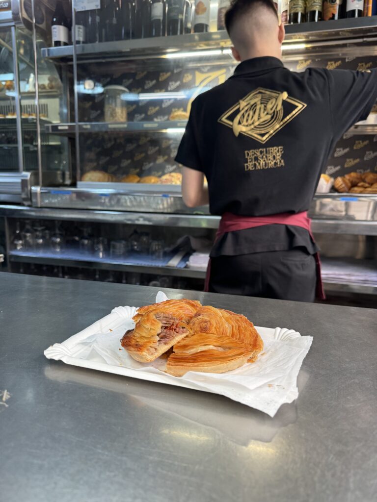 Pasteles de carne by Sherezade WARM UP Estrella de Levante